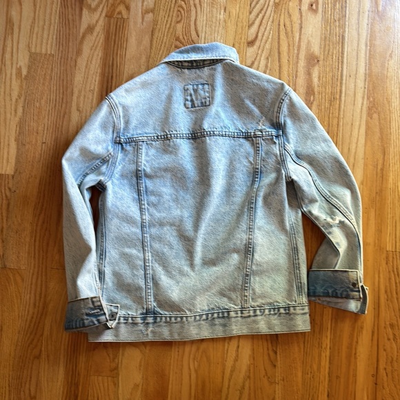 A&F denim trucker jacket - Picture 2 of 2